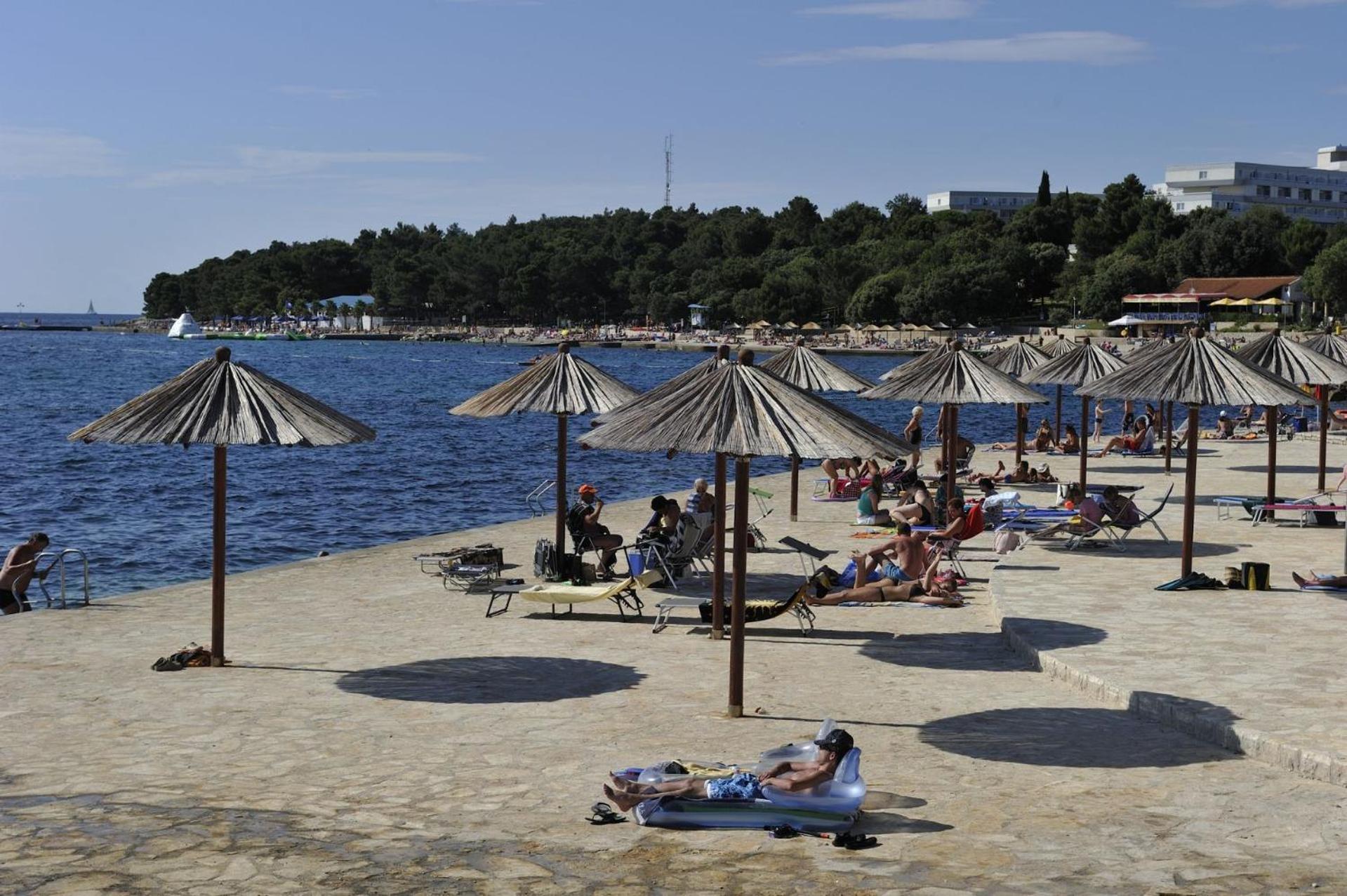 4 Palme Apartments A Funtana Εξωτερικό φωτογραφία